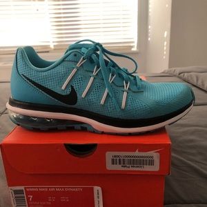 Nike Air Max Dynasty